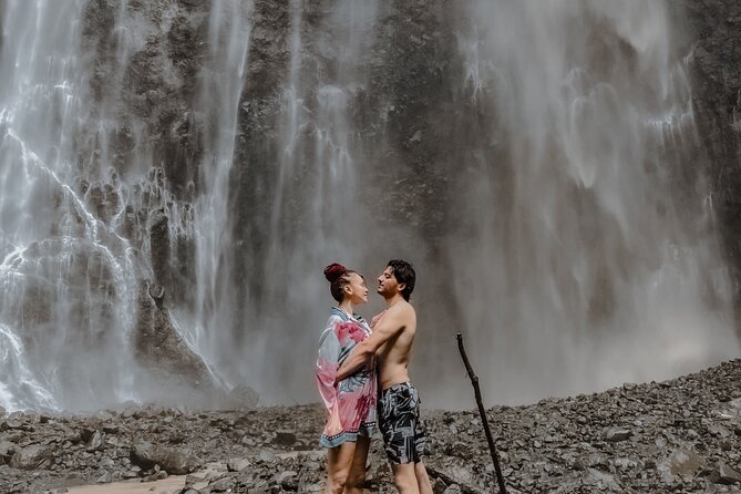 3D2N Ijen Blue Fire, Tumpak Sewu Waterfall & Mt. Bromo from Bali - Ijen Crater blue fire: what the included gear is really for