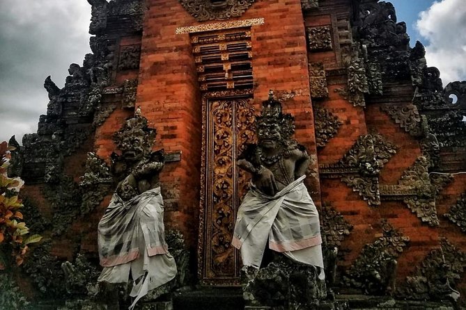 6 Days Best Of Bali And Nusa Penida All Inclusive Private Tour - Day 5 East Bali: Tukad Cepung, Besakih, Tirta Gangga, Lempuyang Gate Heaven