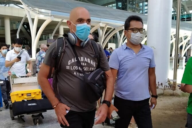 Airport Transfer Check in OR Check out Seminyak Area - Seminyak drop-off: getting to the airport without panic