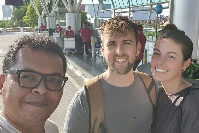 Airport Transfer Check in OR Check out Seminyak Area - Airport pick-up: what to expect after you step out