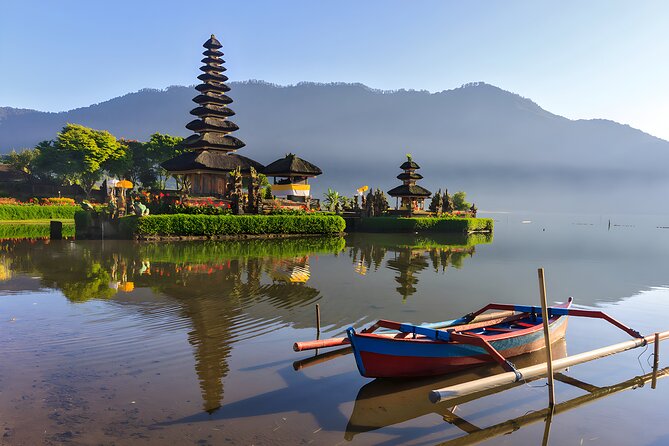 Amazing Bali Dolphin Watching Trip Experience - What the dolphin cruise is really like once you hit the bay