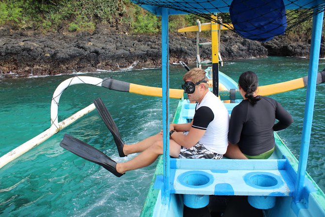 Amazing Blue Lagoon Snorkeling with Private Hotel Transfer - Driver and guide quality: the difference you feel on the water