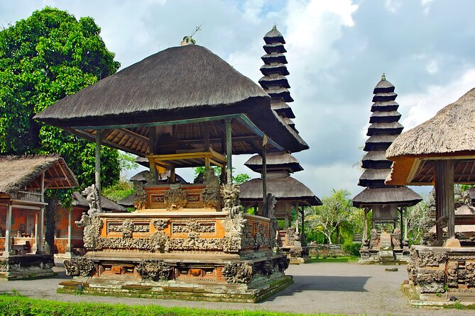 Amazing Tanah Lot and Uluwatu Temple Tour - Kecak and Fire Dance: the performance part of Bali you should plan for