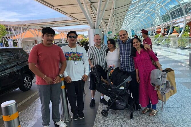 Bali Airport Transfer : Private Transfer - Arrival pickup: finding your driver fast at Ngurah Rai