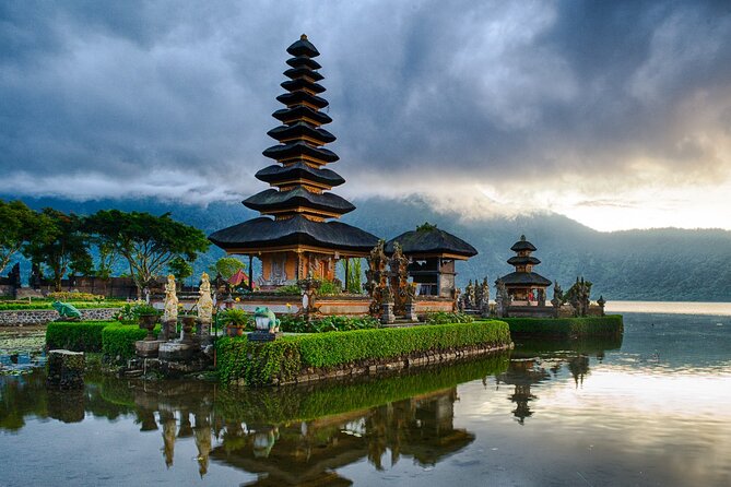 Bali: Bedugul Lake Temple, Banyumala Waterfall, UNESCO Rice Field - Key highlights worth planning around