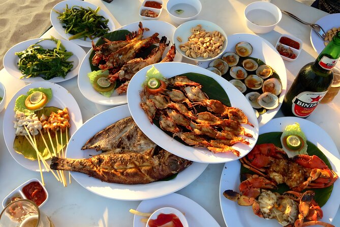 Bali Cycling and Uluwatu Tour Packages - Lunch in Ubud, Then a Straight Shot to the Coast