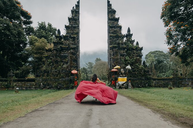 Bali Flying Dress VIP Ubud Photoshoot (Private with Professional Photographer) - Handara Iconic Gate: a dramatic start that photographs fast