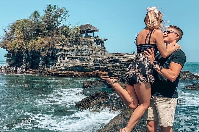 Bali Full Day Tour | Individual Route in Bali | Bali Guide | Free Wi-Fi - Waterfalls and volcano views: Tegenungan, Lake Batur, and Water Blow