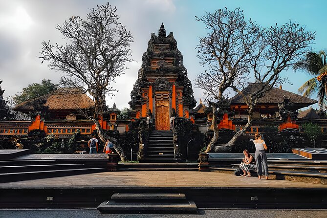 Bali Full Day-Tour: Ubud Sightseeing Trip - Campuhan Ridge Walk: the view-and-breathe start
