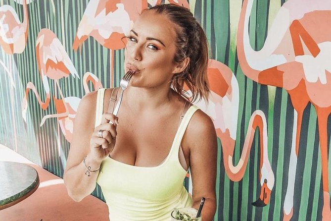 Bali Instagram Foodie Experience (Private Tour) - Neon Palms Dinner and Cocktails: The Grand Finale in Seminyak
