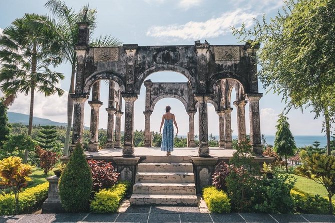 Bali Instagram: Gate of Heaven Tour - Uma Ceking Swing in rice terraces, a fun physics problem