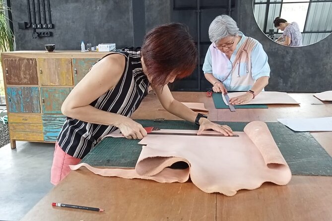 Bali Leather Craft Workshop - 6 hours ( canggu / seminyak) - Who should book this Bali leather craft workshop
