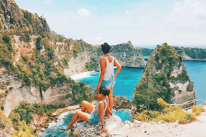 Bali-Nusa Penida. East Part. Private car. All-inclusive - Stop 3, Molenteng Tree House: the climb, the cliff view, the photos