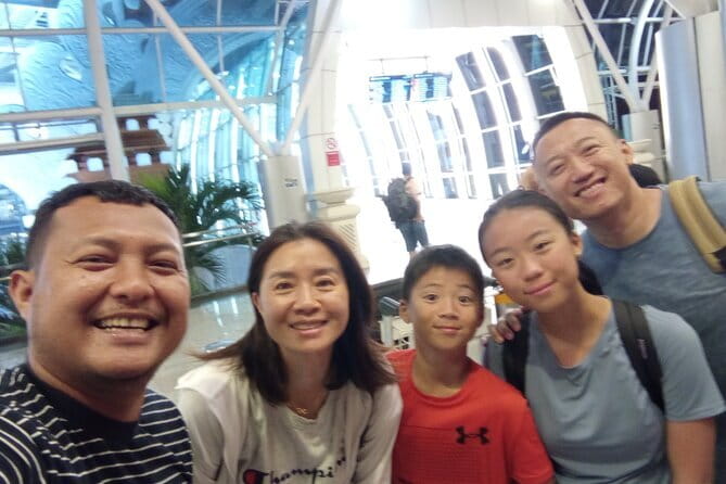 Bali Private Airport Pickup – Exclusive Arrival Transfer - Baggage, surfboards, and baby seats: plan for space