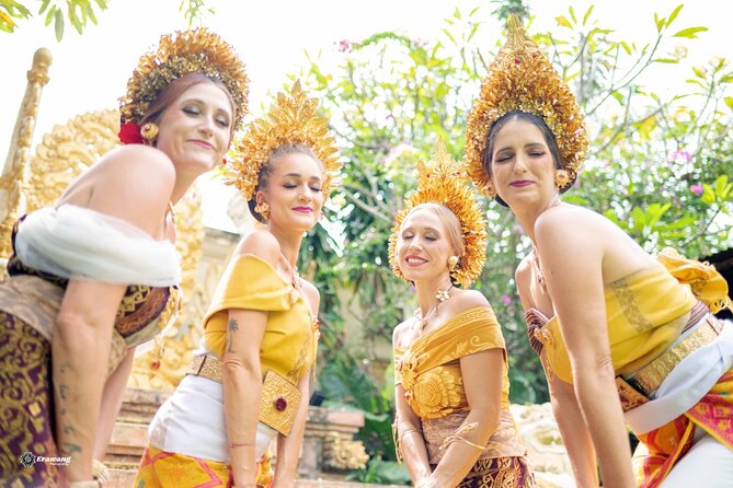 Bali Professional Photoshoot in Traditional Dress Outfit - Price and value: is $89.99 worth it?