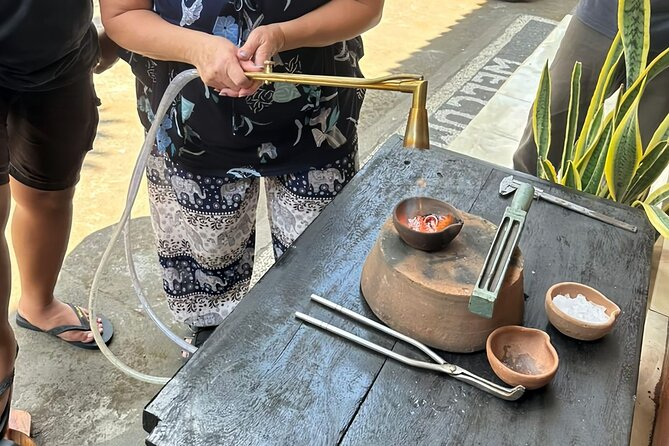 Bali Traditional Silver Class - Making Simple Jewelry Experience - The Traditional House Visit: Starting With Context, Not Chaos