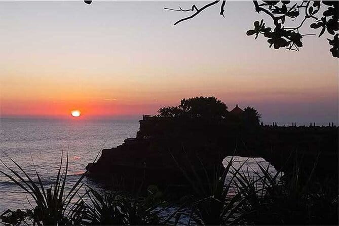 Banyumala Waterfall, Jatiluwih, Ulun Danu and Tanah Lot tours - The value equation: $70 private transport plus ticketed stops