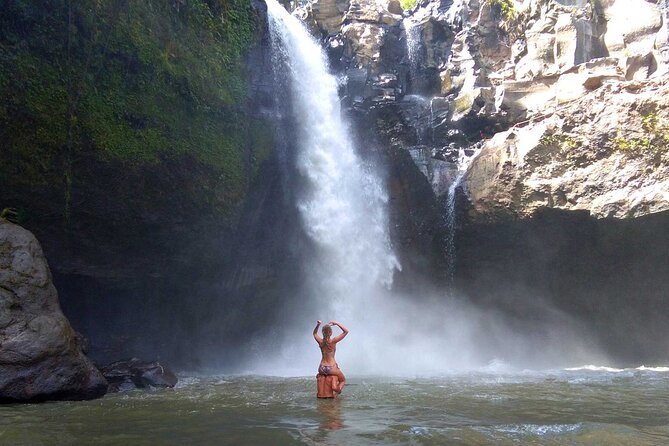 Best of Bali : Bali Temples , Rice Terrace and Waterfall Tour - Stop 1: Tegenungan Waterfall, the best quick nature hit