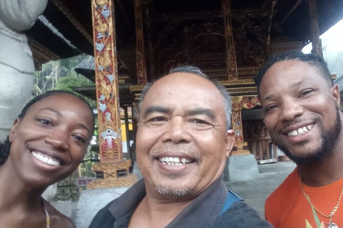 Best Of Ubud And Tanah Lot Temple Private Guide Tour - Stop 5: Happy Swing Bali, photo session access as a flexible add-on