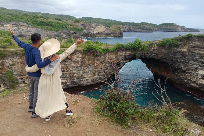Best Seller West Nusa Penida Island Private Guided Tour - Broken Beach: a reef cave and angles that matter
