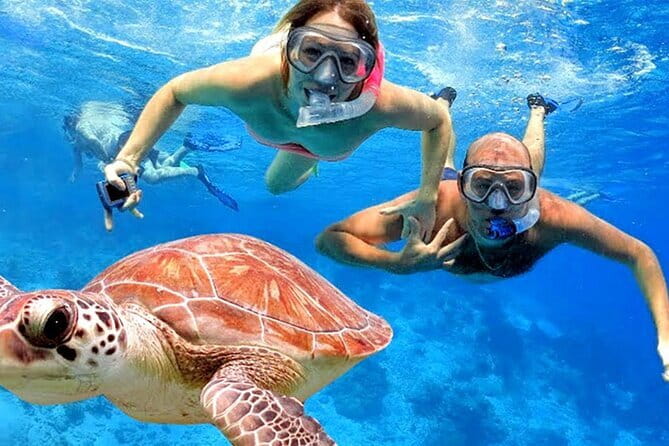 Blue Lagoon Snorkeling with Lunch and Private Transport - The Traditional Boat Ride: More Than Getting There