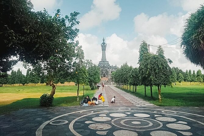 Denpasar City Tour - Puputan Square and the 1906 Badung Dutch Story
