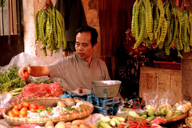 Denpasar Night Market Food Tour - The Riverside Picnic Finish, Where the Night Slows Down