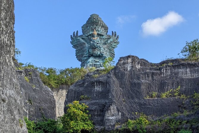 Full Day All Inclusive South Bali Uluwatu Private Tour - Stop 1: Water Blow at Nusa Dua, ocean noise depends on the tide