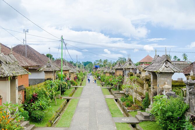 Full Day Kintamani Volcano View and Ancient Penglipuran Village - Tirta Empul Temple: the holy water spring and purification rituals