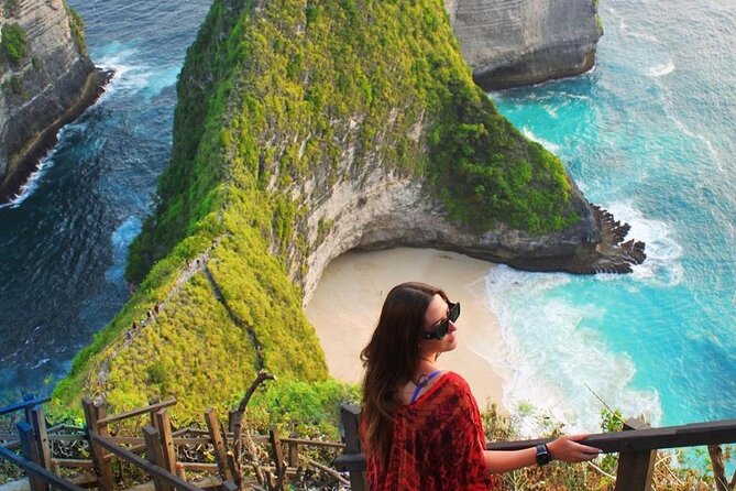 Full Day Nusa Penida Manta Point Snorkeling and West Island Tour - Broken Beach: the natural arch and ocean drama