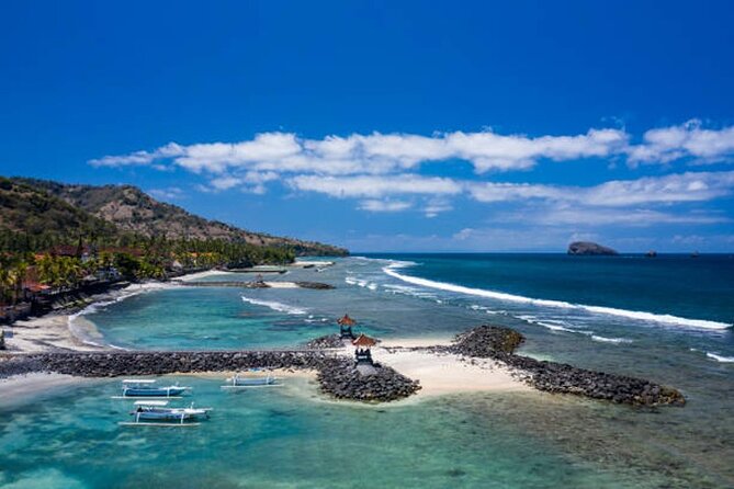 Full Day Private Tour East Bali Sightseeing - All Inclusive - Stop 5: Gumang Hill, quick entry and bigger views