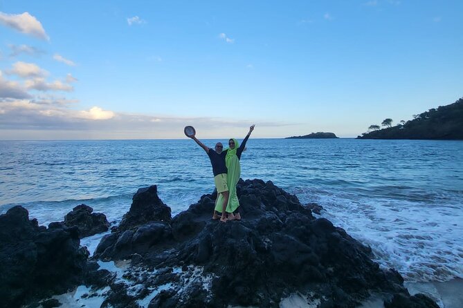 Full Day Private Tour East Bali Sightseeing - All Inclusive - Stop 1: Goa Lawah Temple and the bat cave atmosphere