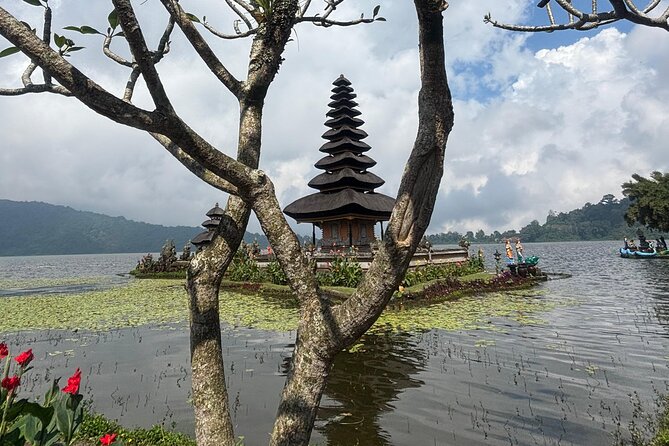GAD Tanah Lot Tour - Stop 2: Danau Beratan and Ulun Danu Beratan at the crater edge