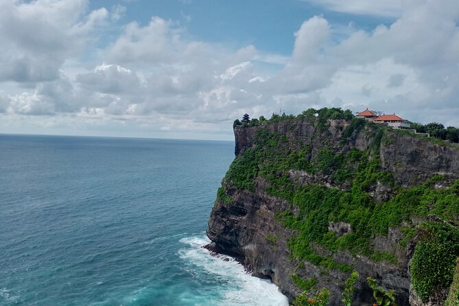Half Day Uluwatu Temple And Kecak Dance Private Guided Tour - Sunset strategy: how to choose your departure time