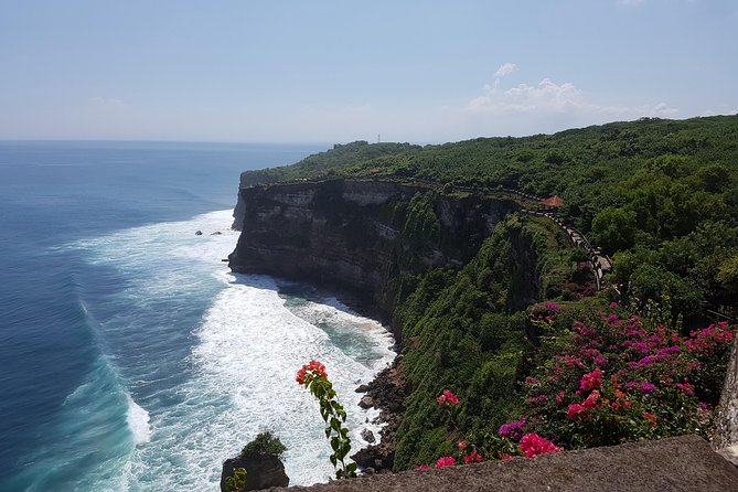 Half Day: Uluwatu Temple,KECAK FIRE DANCE Evening Tour & Jimbaran SEAFOOD Dinner - Getting To Uluwatu Temple, the Guided Flow That Saves Stress