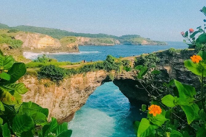 Instagram Iconic Nusa Penida Tour (All-Inclusive) - Kelingking Beach: the main photo stop, and why 2 hours helps