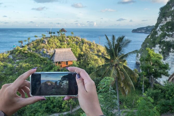 Nusa Penida Instagram Tour. West & East. All-inclusive - Stop 2: Broken Bay (Pasih Uug), A Water Pool Surrounded by Rock