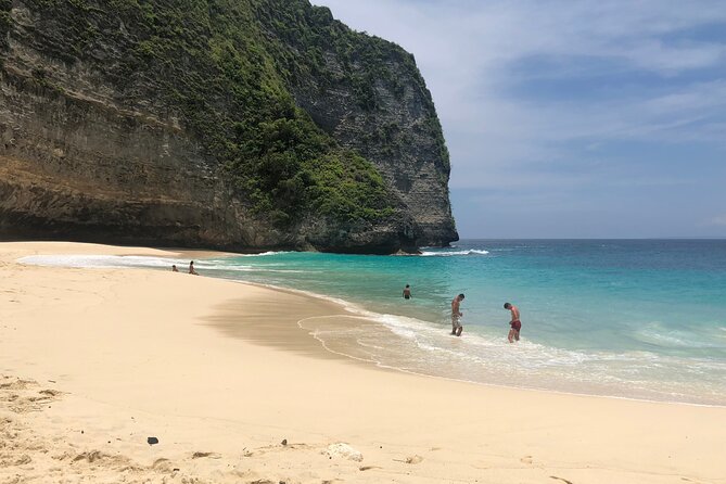 Nusa Penida Island Beach Tours Private All Inclusive - Stop 2: Kelingking Beach (About 2 Hours) for the “High View, Big Payoff” Moment
