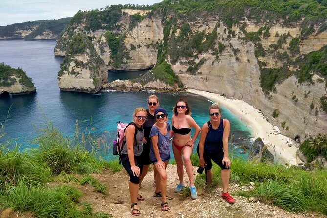Nusa Penida Island Beach Tours Private All Inclusive - Stop 5: Pasih Uug Beach (About 1 Hour) for the Broken Beach Infinity Pool Look