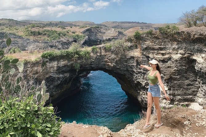 Nusa Penida One Day Trip to Instagrammable Spot by Penidago - Lunch Near Kelingking: Why the Timing Matters More Than the Menu