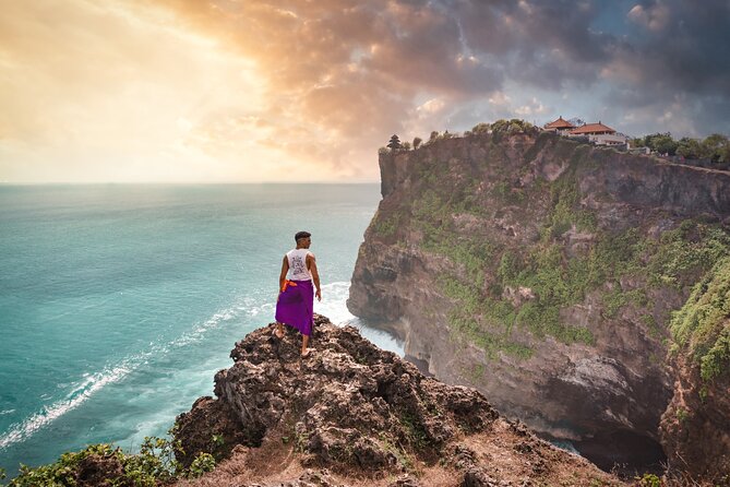 Private Bali Car Charter with Driver up to 6 People - Price and value for up to 6 people (Seminyak to Ubud and beyond)