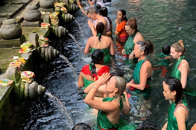 Private Full-Day Tour: Waterfall, Temple, Volcano, Rice Terrace & Monkey Forest - Tegenungan Waterfall: A Jungle-Setting Stop You Can Photograph Fast