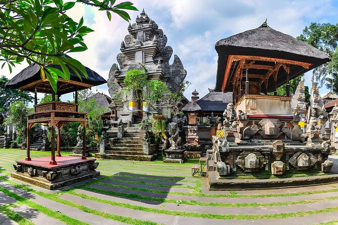 Private Half-Day Tour: Ubud Tour Packages - Tegalalang Rice Terrace: A Famous View Worth Slowing Down For