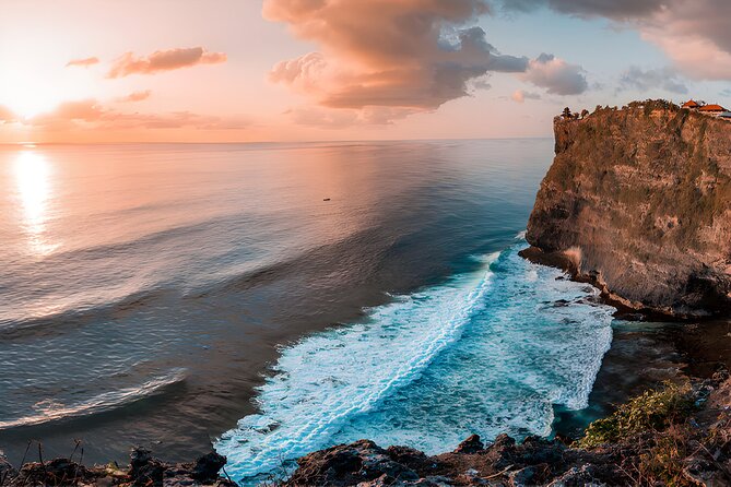 Private Half-Day Tour: Uluwatu Sunset Trip and Dinner Packages - Jimbaran Bay dinner on the beach: included seafood, plus what can go wrong