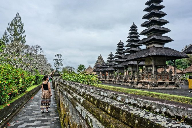 Private Tour: Half Day Tanah Lot Sunset Tours - A photographer-friendly Tanah Lot sunset plan from Seminyak