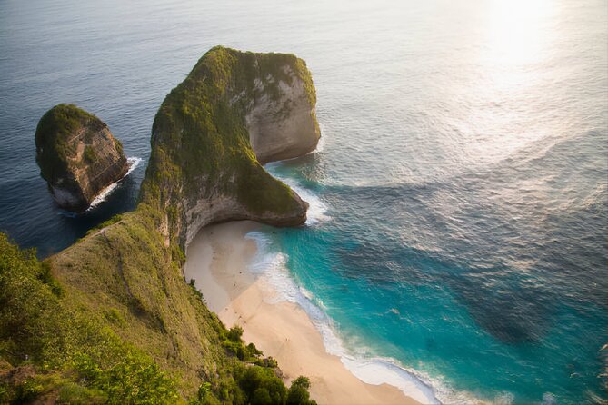 Private Tour West Nusa Penida with T-Rex Beach - Private AC Transport in Nusa Penida: Why the Ride Matters