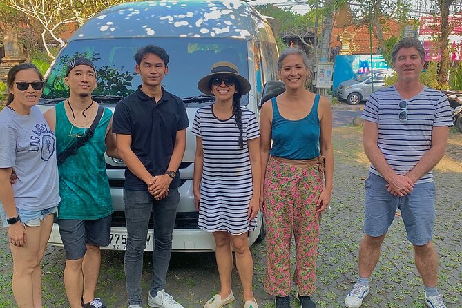 Private Transport With Experts Local Balinese Driver - Stop-by-Stop: Beratan Lakes, GWK, Tanah Lot, and Jimbaran
