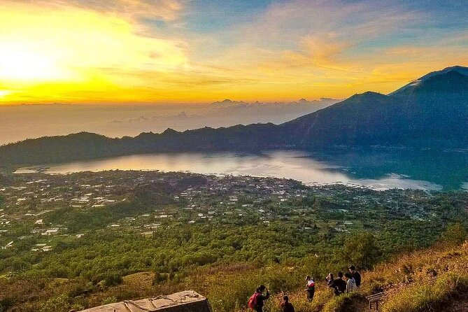 Sharing Mount Batur Sunrise Trekking And Natural Hot Spring - Summit breakfast and the sunrise payoff