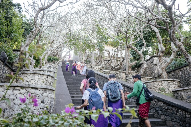Skip The Line Tour: Uluwatu Temple and Kecak Fire Dance Tour – Half Day - Weather, crowds, and what skip-the-line really means here