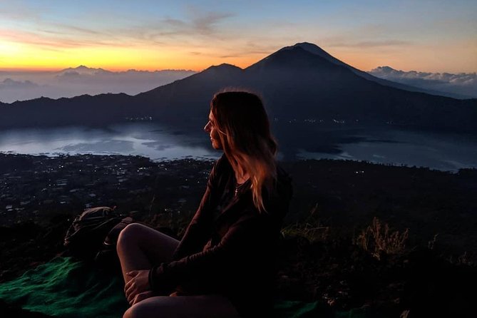 Small Group Mount Batur Sunrise Hike - What happens at the crater rim: breakfast, photos, and learning time